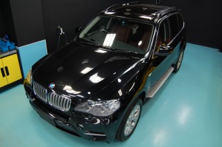 BMW X5ガラスコーティング画像