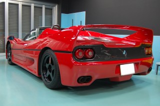フェラーリF50ガラスコーティング画像
