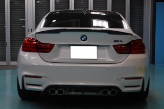 BMWM4ガラスコーティング画像