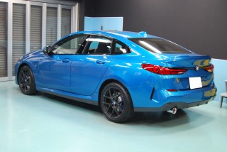 BMW218iグランクーペガラスコート画像