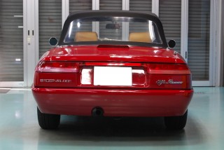 アルファロメオスパイダーベローチェガラスコート画像